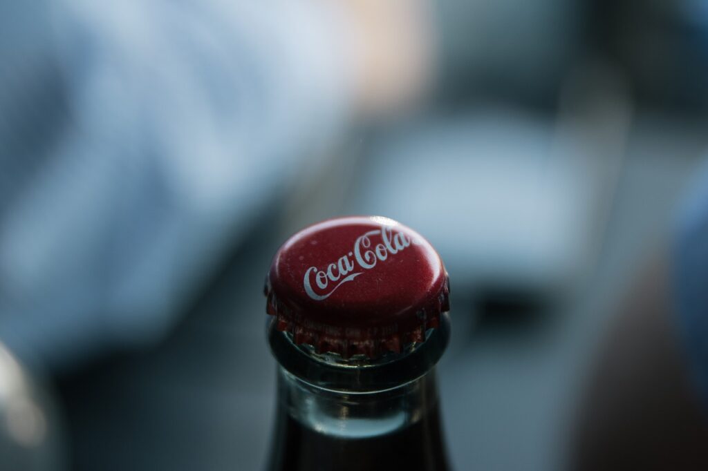 coca-cola, soft drink, soda-2584031.jpg